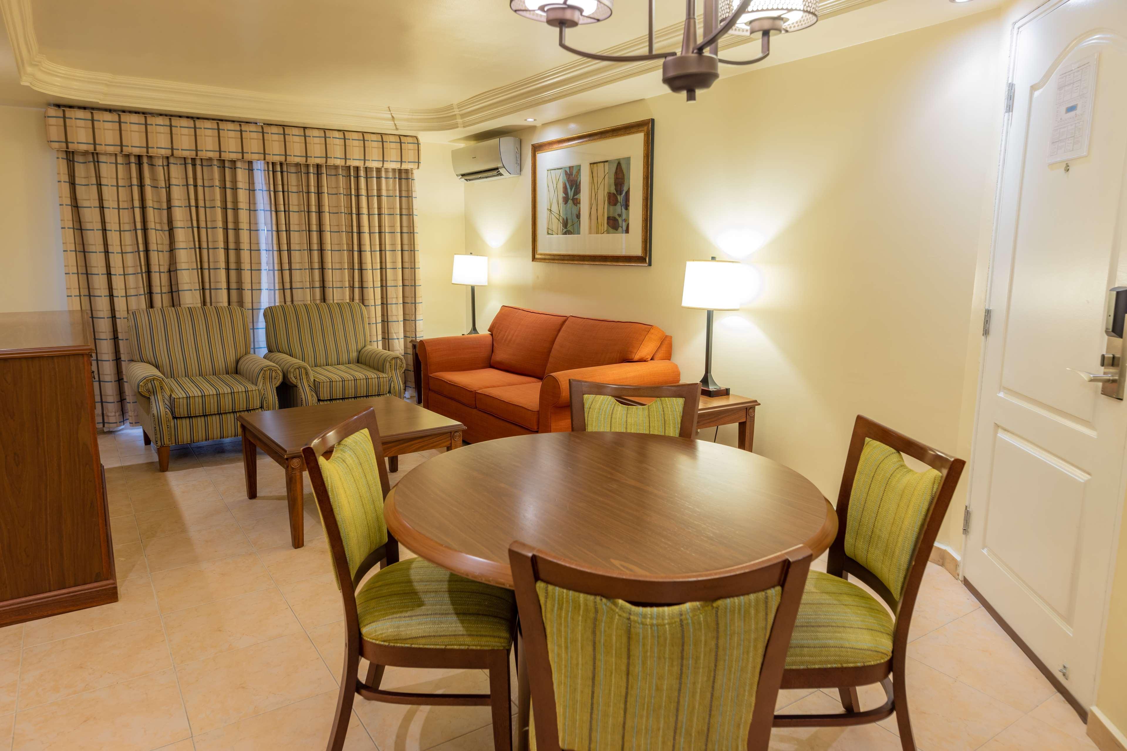 Best Western El Dorado Panama Hotel エクステリア 写真